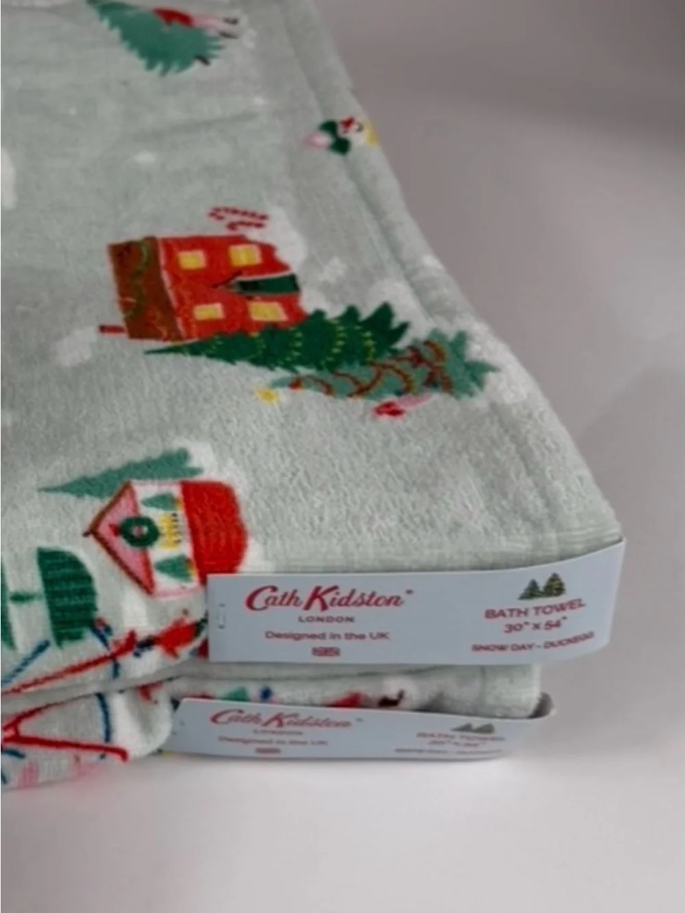 4 PC Cath Kidston Snowy Day DuckEgg 2 Bath 2 Hand Towels Christmas Vintage Scene
